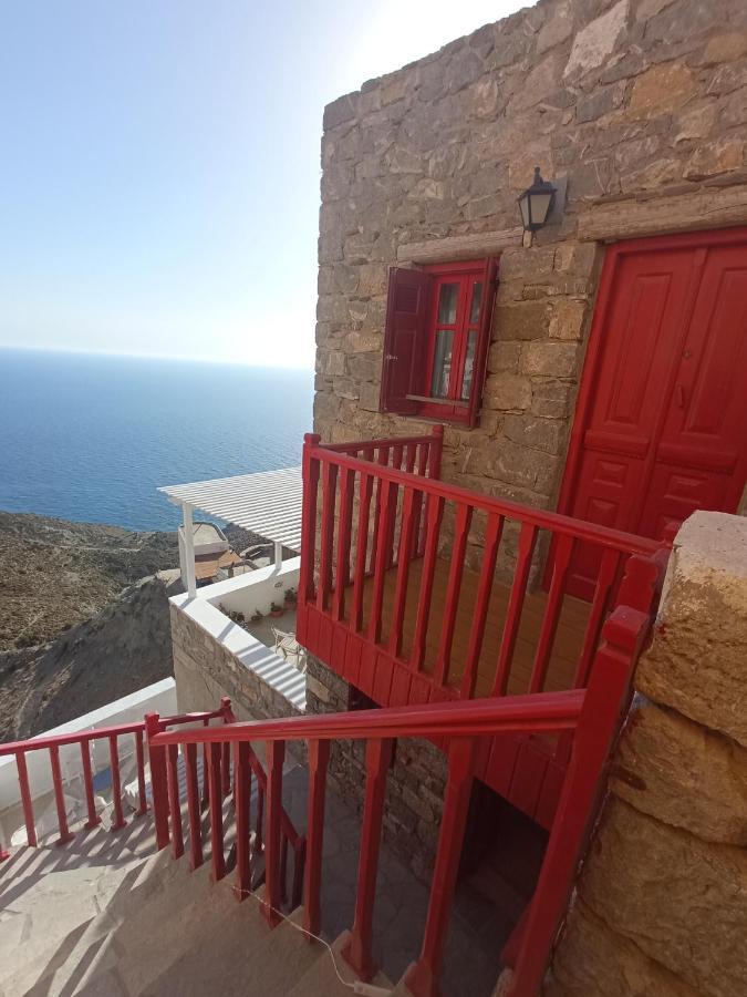 Anemos Guest House Karpathos Olympos  エクステリア 写真