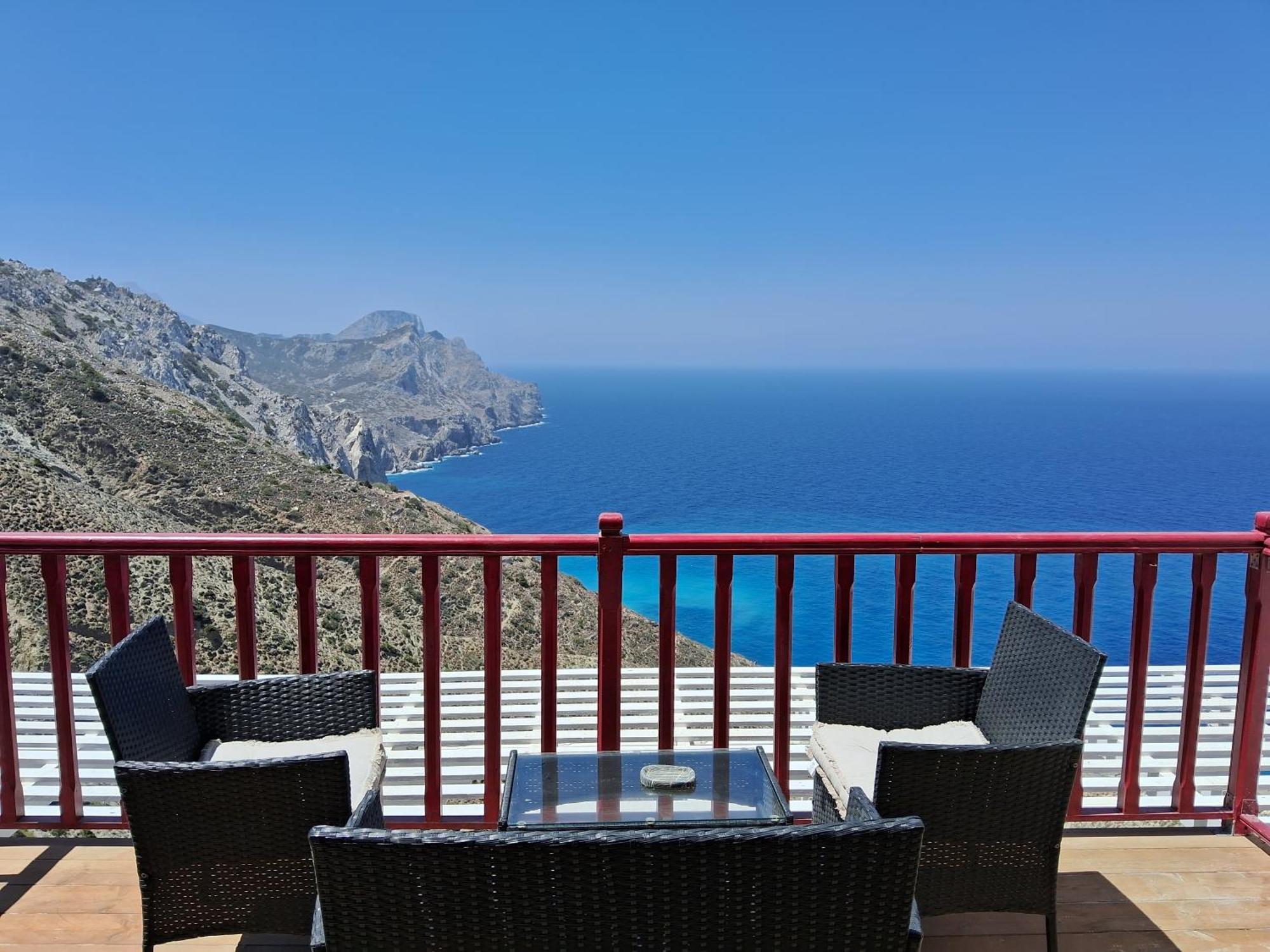 Anemos Guest House Karpathos Olympos  エクステリア 写真